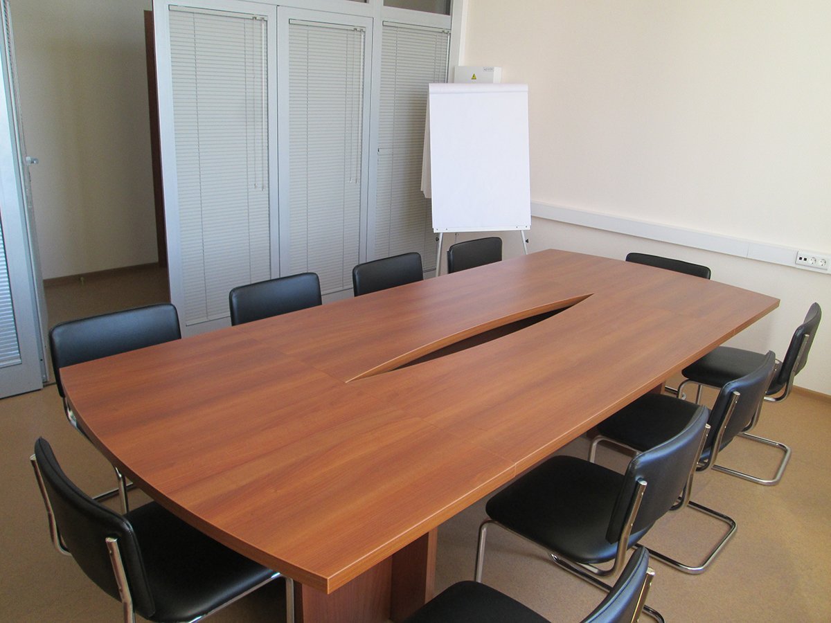 Мебель для переговорных комнат Борн
