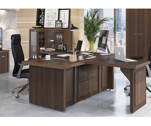 Кабинет руководителя Милан Люкс - высший класс